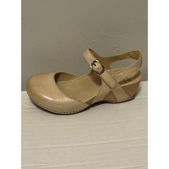 DANSKO TIFFANI MILLED BURNISHED Women’s US 5.5/ EU 36 Biege - Picture 5 of 10